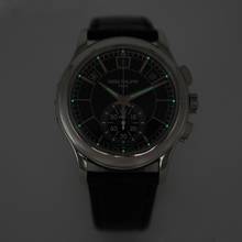 Thumbnail von Patek Philippe Annual Calendar Chronograph 5905P-010 </h1>
