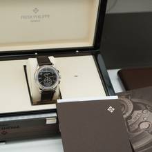 Thumbnail von Patek Philippe Annual Calendar Chronograph 5905P-010 </h1>