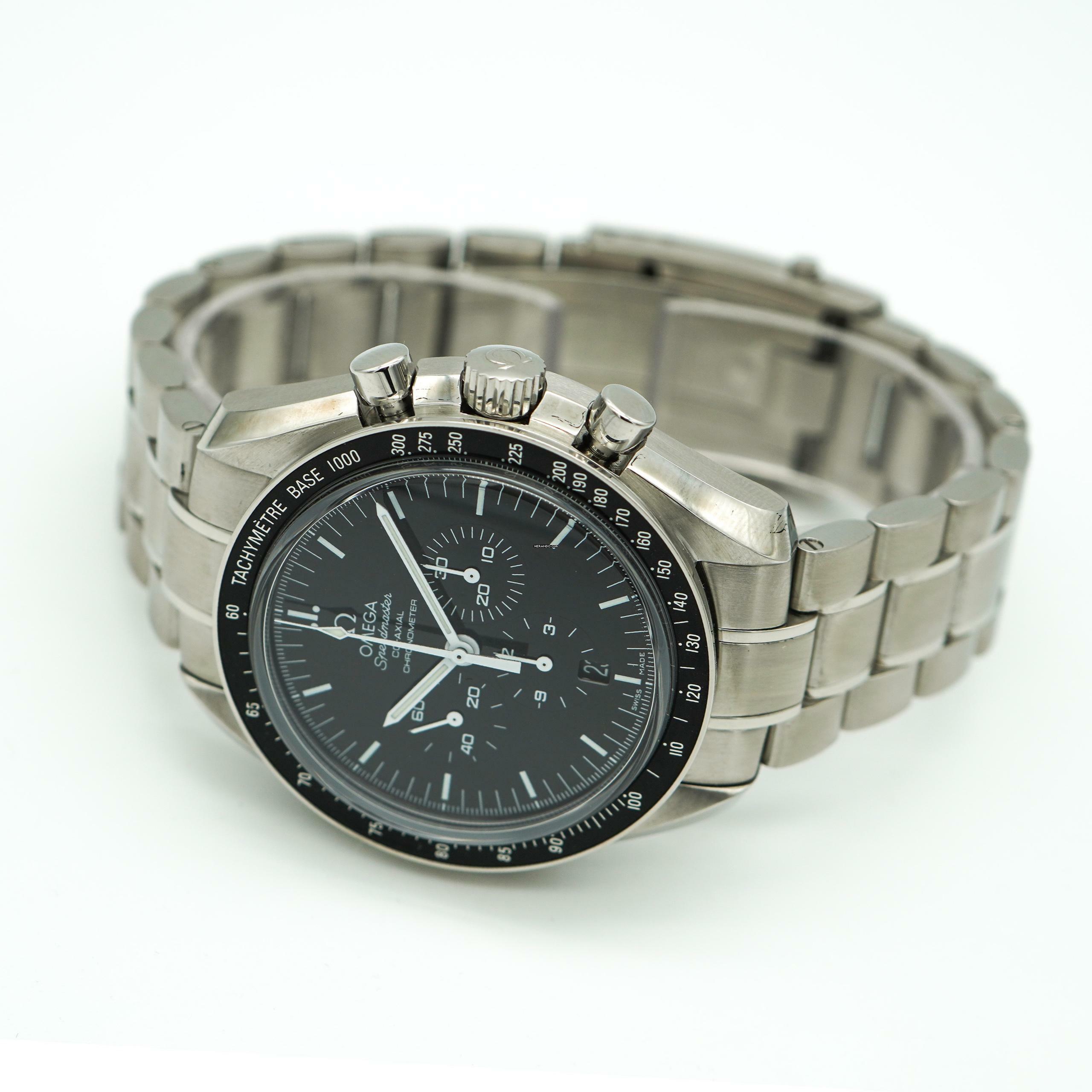 Omega Speedmaster Professional Moonwatch Co-Axial Chronograph </h1>