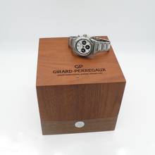 Thumbnail von Girard Perregaux Laureato Chronograph </h1>
