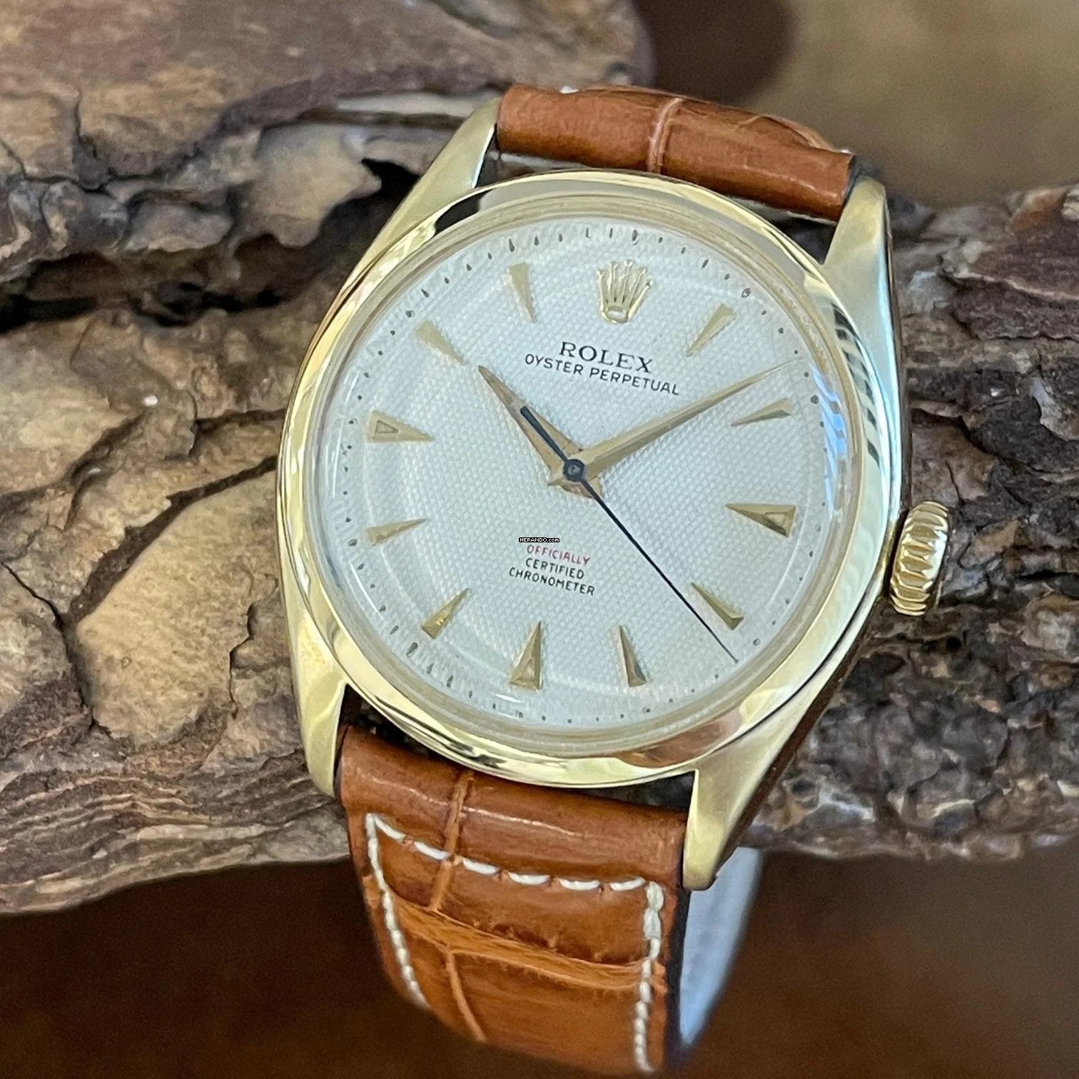 Rolex Oyster Perpetual Oyster Perpetual 34 - Ref. 6084 - Waffle Dial RED </h1>