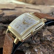 Thumbnail von IWC Square </h1>