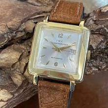 Thumbnail von IWC Square </h1>