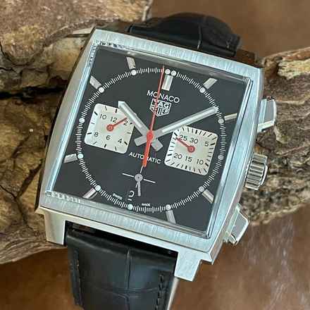  TAG Heuer Monaco Chronograph - FULL SET 2023 - Ref. CBL2113 - ungetragen </h1> 