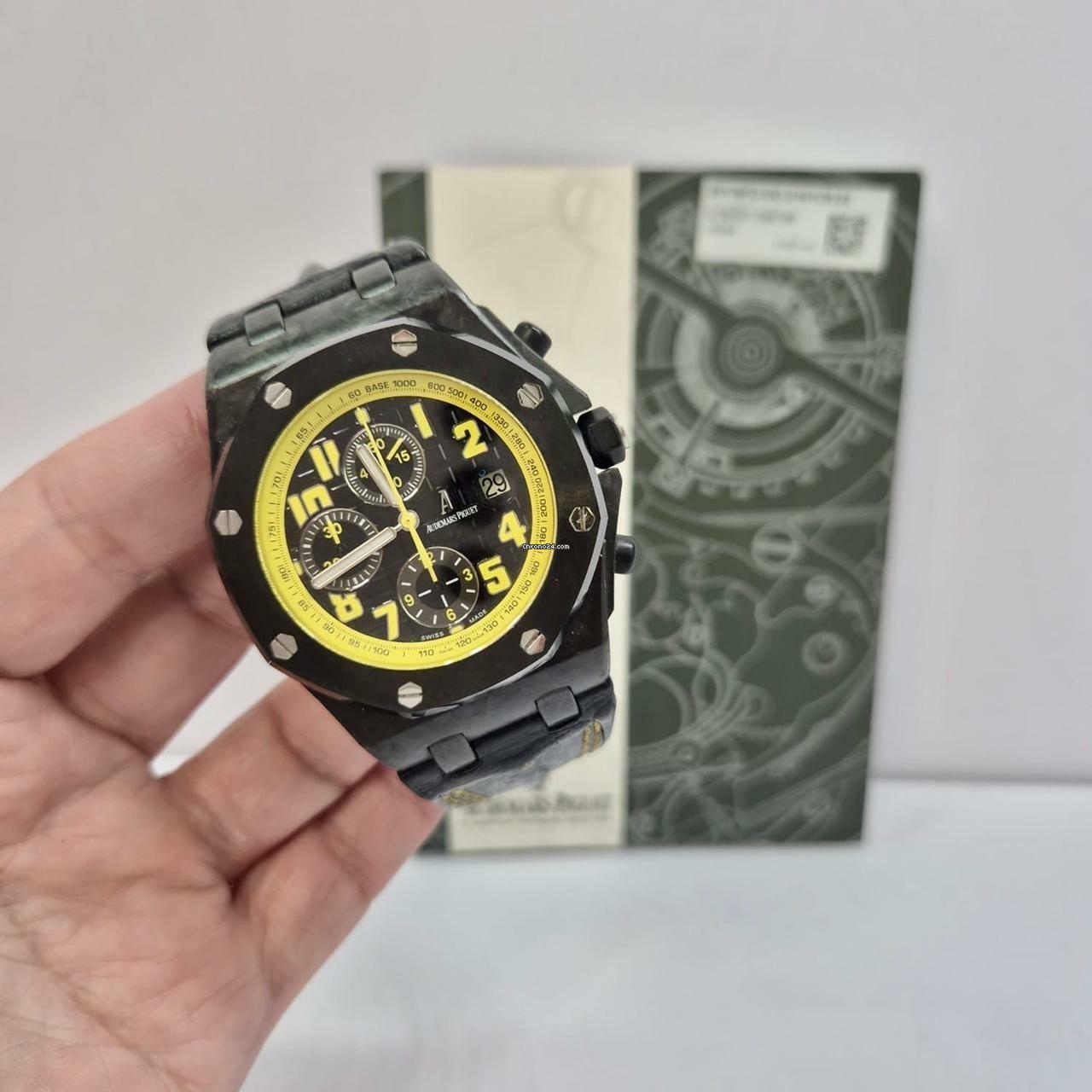 Audemars Piguet Royal Oak Offshore Chronograph BumbleBee Ceramic & Carbon 42mm Completo