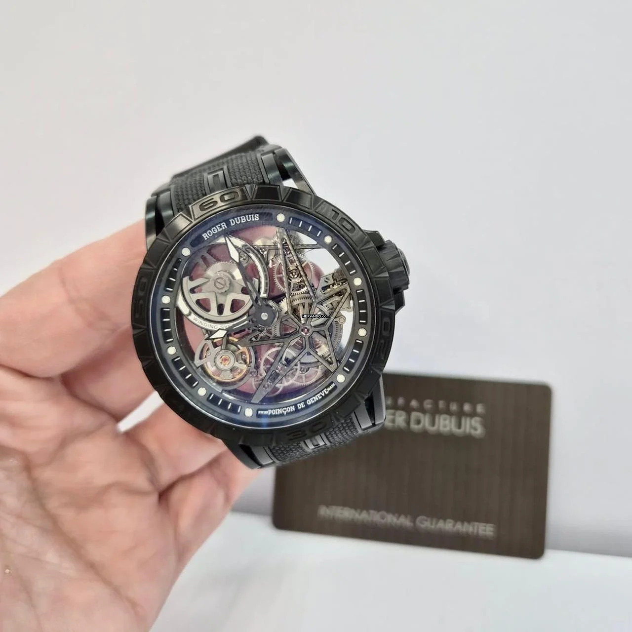 Roger Dubuis Excalibur Spider Pirelli 45mm Automático