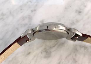 Thumbnail von Omega Classic Extremely Rare Big Scarab Sector Dial 35mm Serviced Vintage