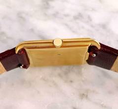 Thumbnail von Vacheron Constantin Tank Vintage Solid Gold Tank Ultra Flat and Stepped Case