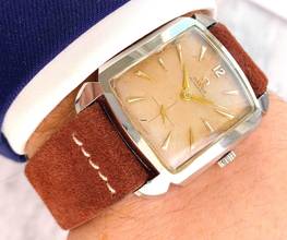 Thumbnail von Omega Bumper Rare Art Deco Case Honeycomb Dial Automatic Bumper 3950 3950