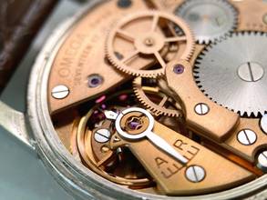 Thumbnail von Omega Classic Beautiful Vintage Handinding 34mm 14392 14392