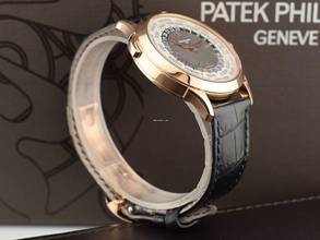 Thumbnail von Patek Philippe World Time 5230r-012 Rose Gold - Like New 2018