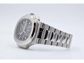 Thumbnail von Patek Philippe Nautilus 5990/1a-001 2016 - Full Set