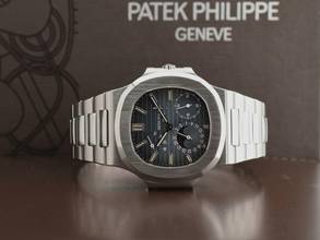 Thumbnail von Patek Philippe Nautilus 3712/1a-001 First Generation 2005 Rare 3 Dots German Paper