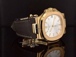 Thumbnail von Patek Philippe Nautilus Super Rare Tiffany Geneva Seal Full Set Like New