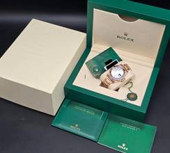 Thumbnail von Rolex GMT-Master II 126715CHNR Rootbeer Full Gold Unworn/Like New Full Set 7-2021