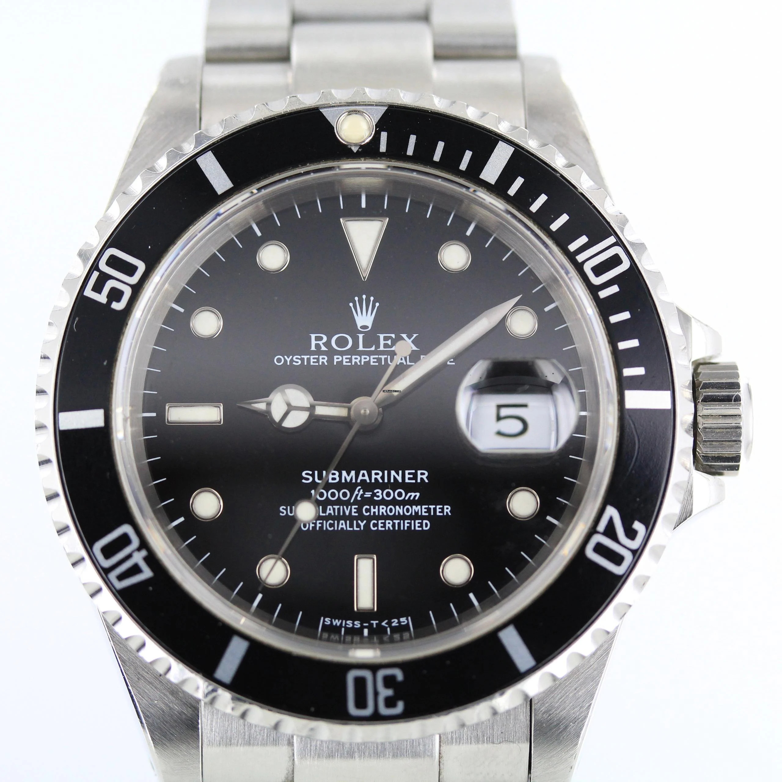 Rolex Submariner Date 1995//40MM//BLACK DIAL//REF.16610//LC100//FULL SET # 670 </h1>
