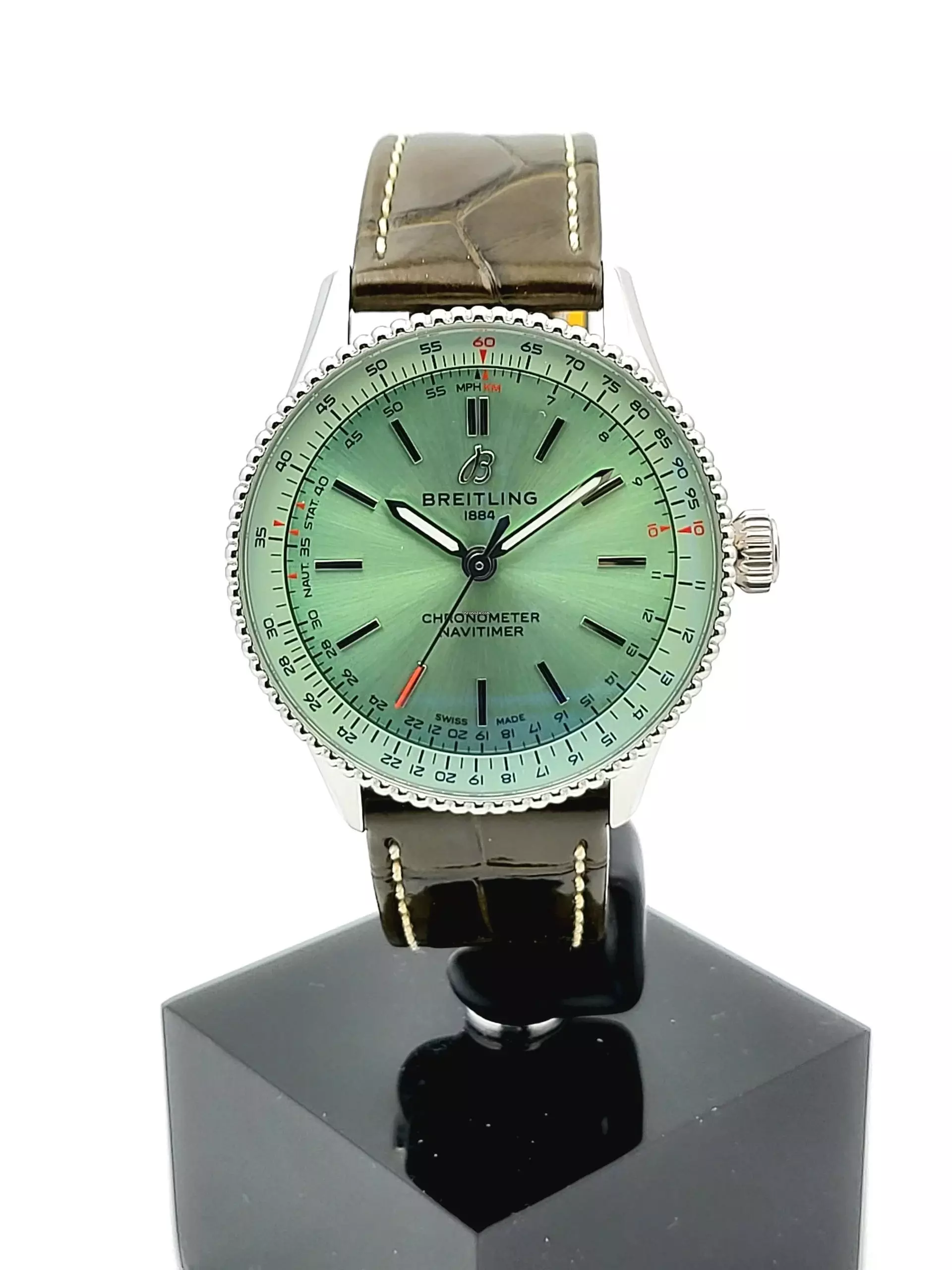 Breitling Navitimer Automatic 36 green dial new Full Set 2024 </h1>