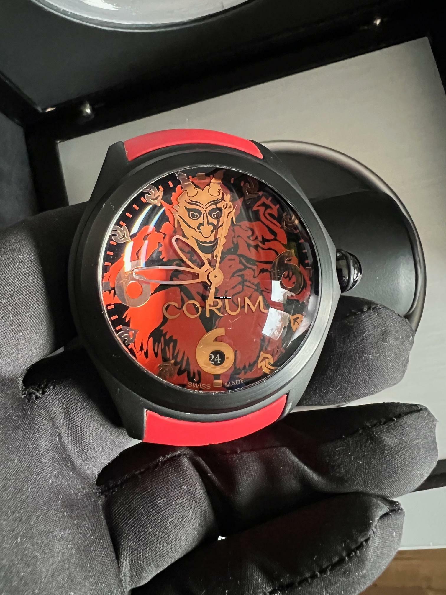 Corum Bubble Big Bubble 52 Diablo Red Dial Titanium Automatik 3x die 6 auf den Zifferblatt 666