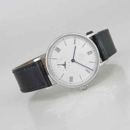  NOMOS Ludwig Glashütte Ludwig Siemens Handaufzug Ø35 mm ungetragen Full Set </h1> 