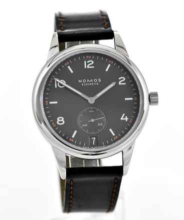  NOMOS Club Automat Datum Ref. 774 