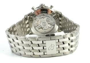 Thumbnail von Breitling Navitimer 1 B01 Chronograph 46 Green Full Set / New Watch