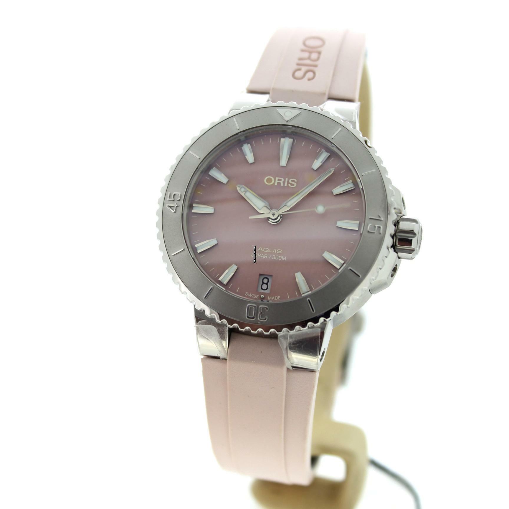 Oris Aquis Date 7770 4158-07 8 18 05p 01 733 Aquis Date