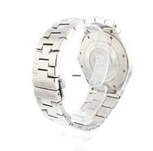 Thumbnail von Vacheron Constantin Overseas 47040 White Dial </h1>