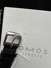 Thumbnail von NOMOS Tetra 406 Glashütte Tetra mit orignal Box + Papieren und Erstkaufrechnung-deutsche Auslieferung