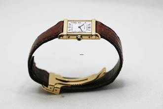 Thumbnail von Cartier Tank Chinoise Ref.8105 Rare Model with orig. Folding clasp in 18kt Gold