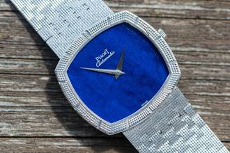 Thumbnail von Piaget very rare TV Screen | 12427 A 4 | Clous De Paris | Lapis Lazuli dial | white gold </h1>