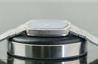 Thumbnail von Piaget very rare TV Screen | 12427 A 4 | Clous De Paris | Lapis Lazuli dial | white gold </h1>