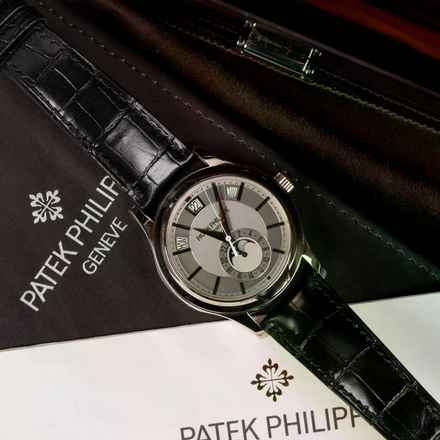  Patek Philippe Annual Calendar 5205G-001 
