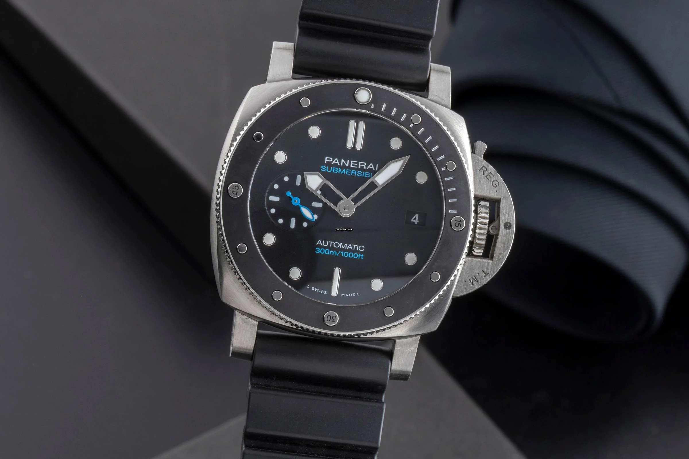 Panerai Submersible Edelstahl Automatik Herrenuhr Ref. PAM01683