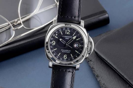  Panerai Luminor GMT Automatic Edelstahl Herrenuhr Ref. PAM00063  