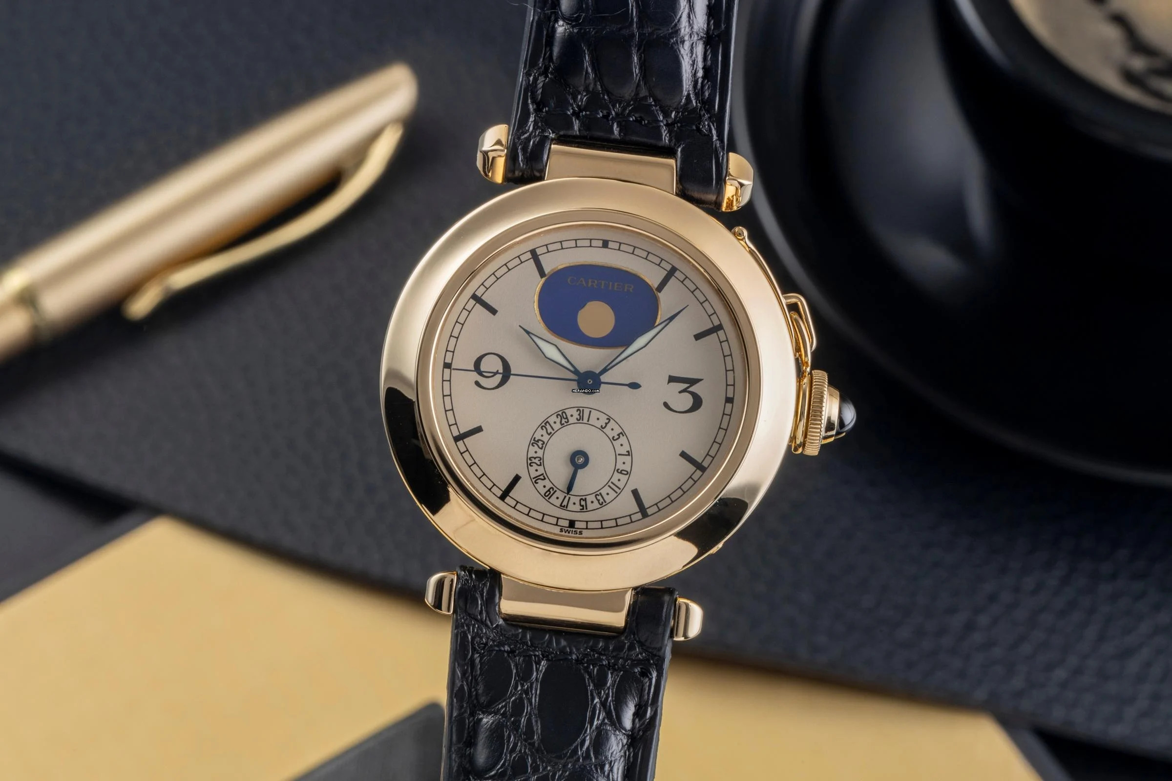 Cartier Pasha De Cartier Mondphase 18K (0,750) Gold Herrenuhr Ref. 30001