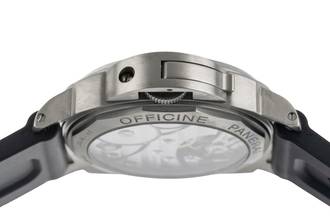 Thumbnail von Panerai Luminor Base Titan Handaufzug Herrenuhr PAM00176 Papiere 2010