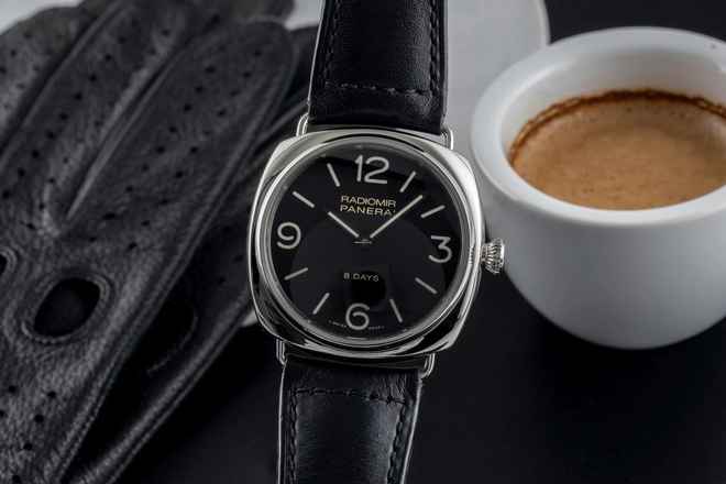 Panerai Radiomir 8 Days Handaufzug Herrenuhr Ref. PAM00610 Papiere 2018  