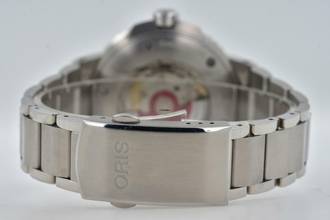 Thumbnail von Oris Aquis Date 01 733 7766 4150 Upcycle </h1>