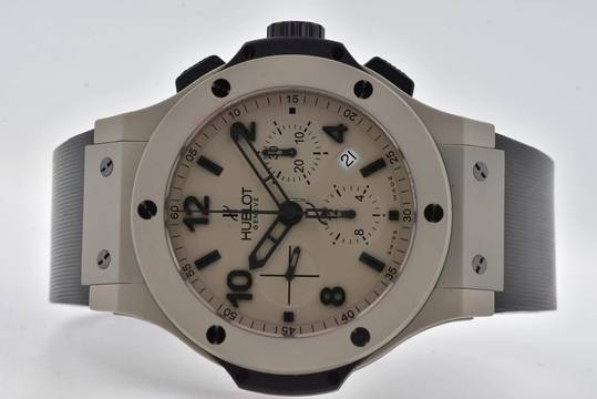  Hublot Big Bang 44 mm Mag Bang II Wally 44mm 320.UI.5510.RX Limited Aluminium </h1> 
