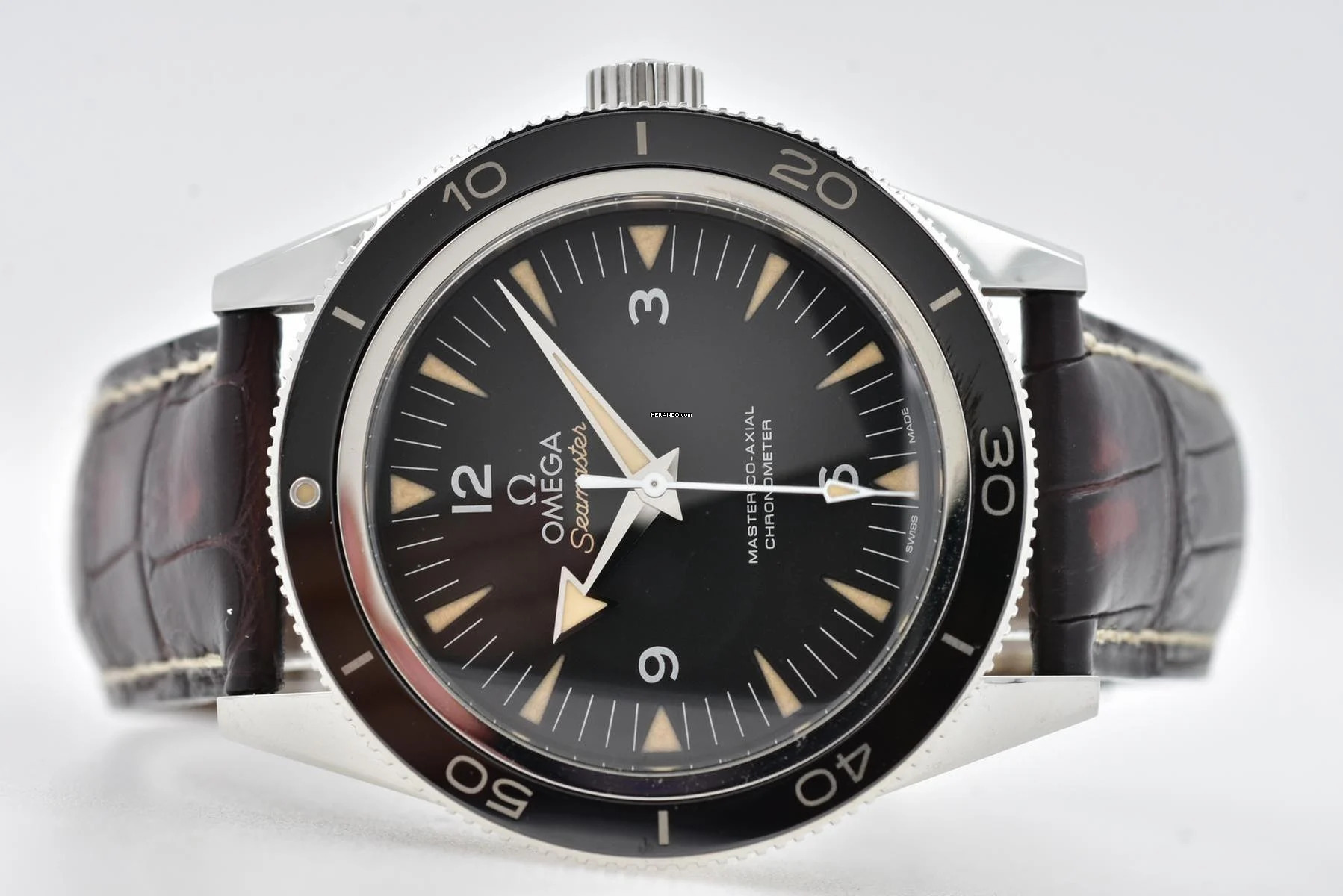 Omega Seamaster 300 Professional Chronometer 23332412101002 </h1>