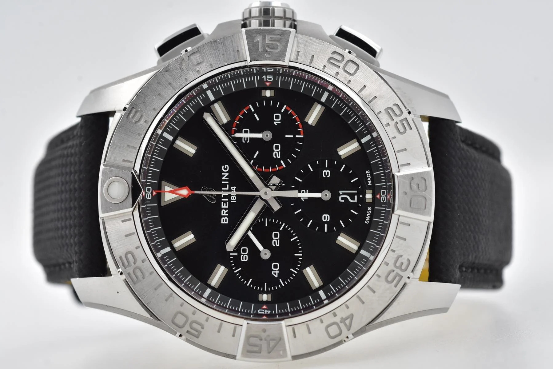 Breitling Avenger 44 B01 Chronograph AB0147101B1X1 </h1>