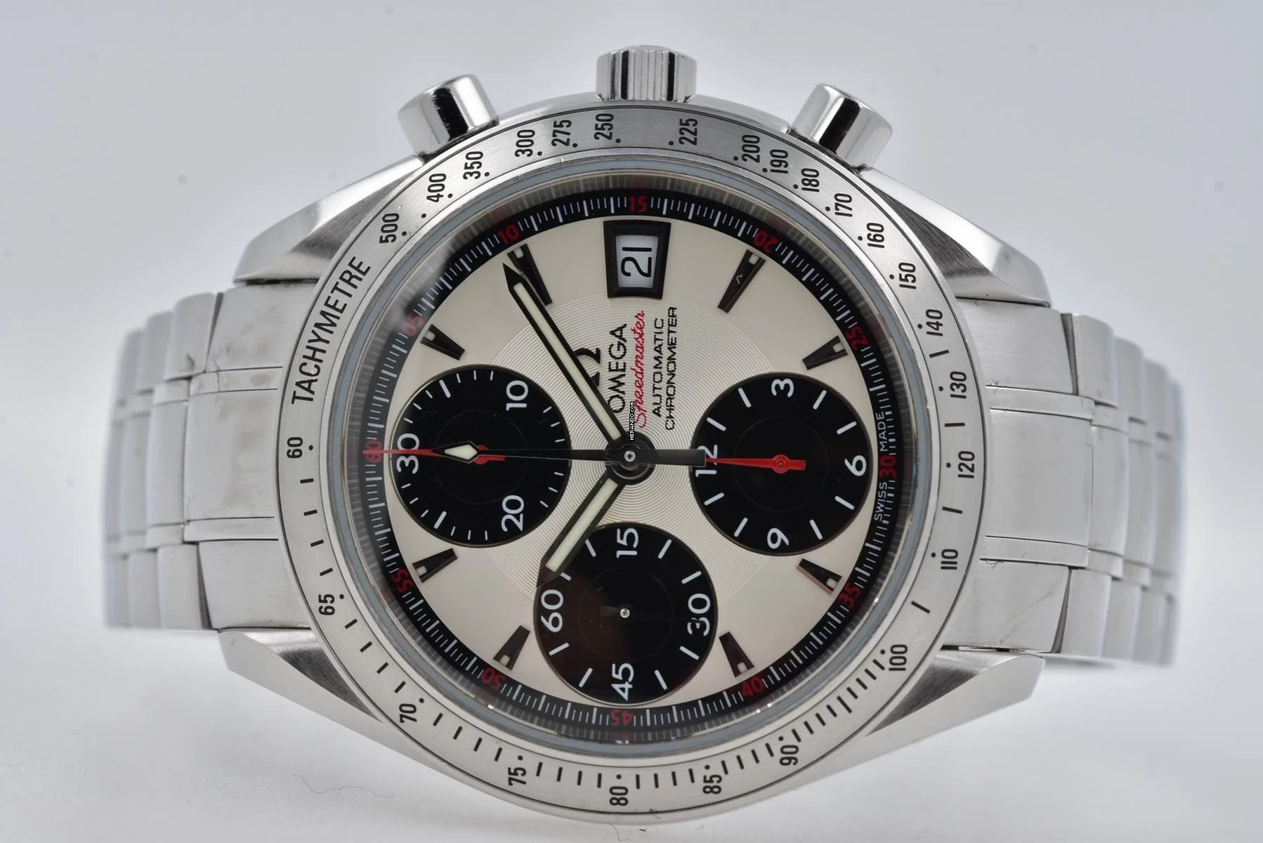 Omega Speedmaster Date Chronometer 3211.31 Silver Panda