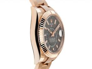 Thumbnail von Rolex Sky-Dweller Ref.326935 2023 Full Set Ungetragen </h1>