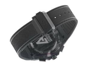 Thumbnail von Girard Perregaux Laureato Absolute Wired Ref.81060-36-694-FH6A 2022 Full Set Ungetragen