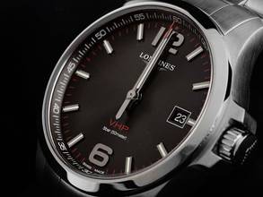 Thumbnail von Longines Conquest V.H.P. Ref.L3.726.4.56.6 2025 Full Set Ungetragen </h1>