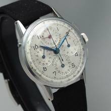 Thumbnail von Universal Genève Compax Dato Compax