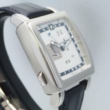 Thumbnail von Ulysse Nardin Quadrato Dual Time Perpetual Calendar Quadrato 320-90 WG18k/750 Box+UN Servicepapers