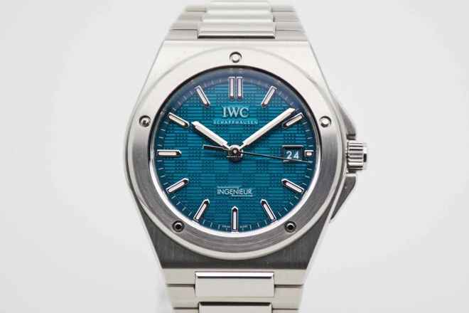  IWC Ingenieur Automatic 40 Aqua neuwertiges Fullset aus 2024 