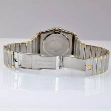 Thumbnail von Omega Constellation Quartz 33MM Manhattan 1 edition golden dial quartz 1984’s </h1>