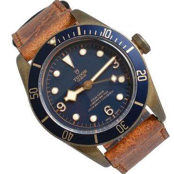  Tudor Black Bay Bronze Heritage Black Bay Bronze Bucherer Edition Full Set Like NEW 2017’s </h1> 